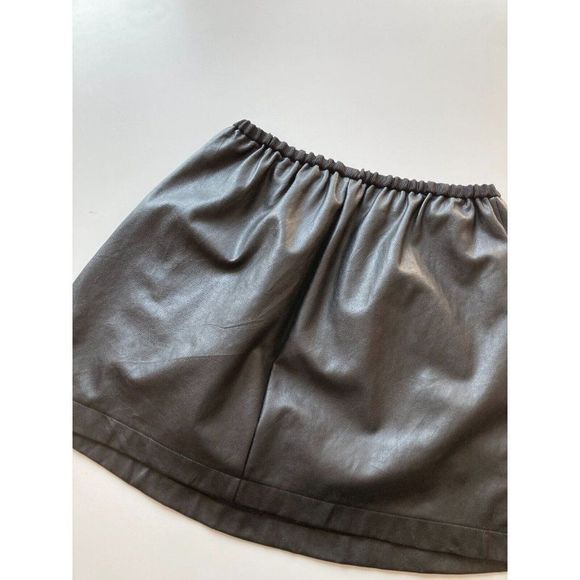 Aritzia BABATON Black Vegan Leather Grosgrain Trim Circle Mini Skirt, Size XXS - Picture 5 of 10